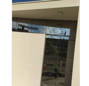 Porta automatica em vidro